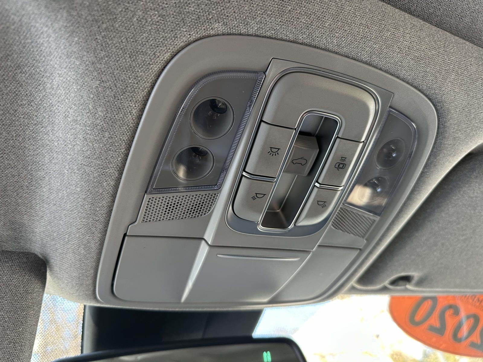 2020 Hyundai Santa Fe SEL 2.0T