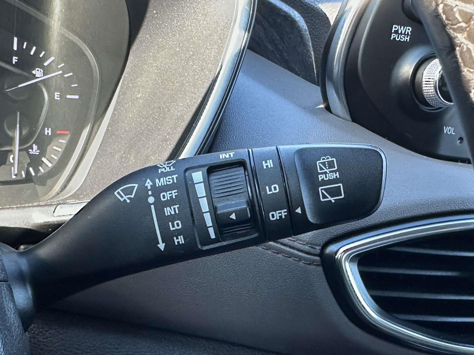 2020 Hyundai Santa Fe SEL 2.0T