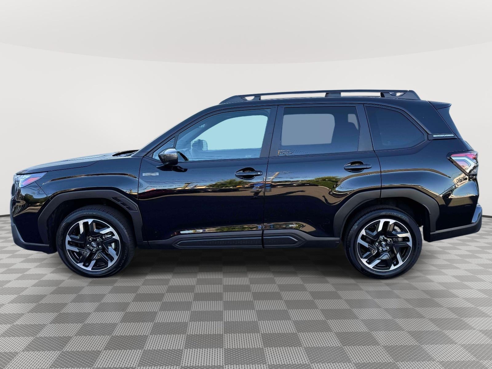 2025 Subaru Forester Premium Hybrid
