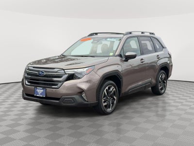 2025 Subaru Forester Premium Hybrid
