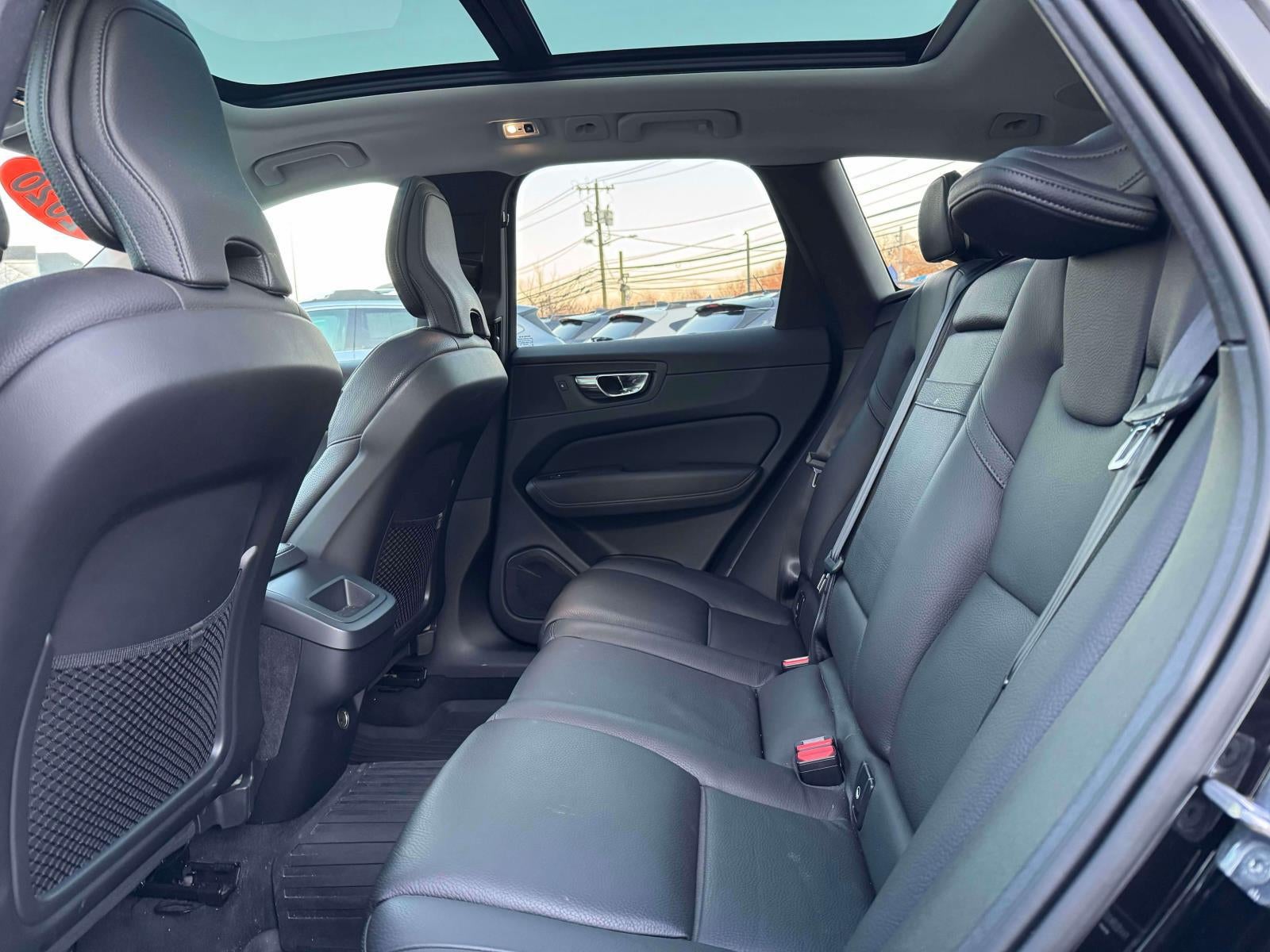 2020 Volvo XC60 T5 Momentum