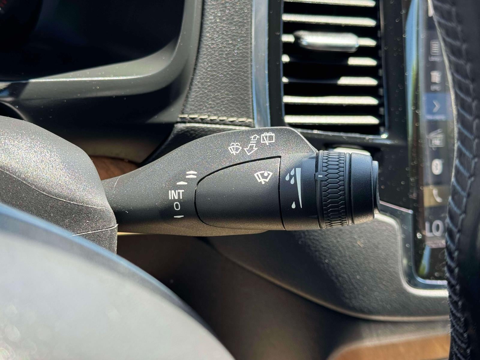 2020 Volvo XC90 T6 Inscription 7 Passenger