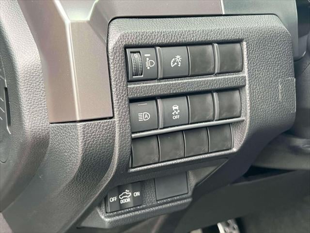 2025 Toyota Tacoma 4WD SR