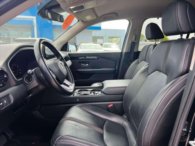 2023 Honda Pilot EX-L 8 Passenger