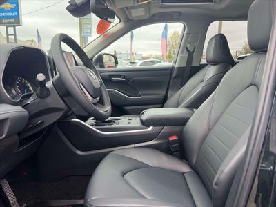 2026 Toyota Highlander Hybrid XLE