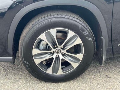 2026 Toyota Highlander Hybrid XLE