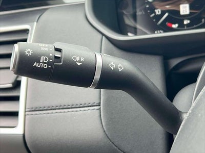 2024 Land Rover Discovery S