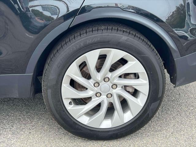 2024 Land Rover Discovery S