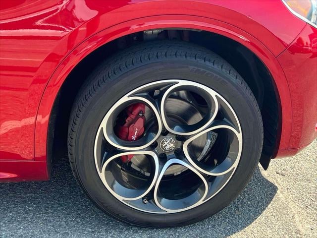 2023 Alfa Romeo Stelvio Veloce