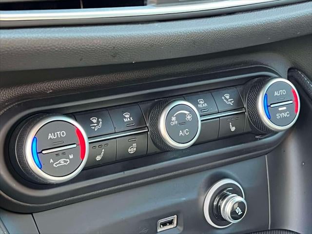 2023 Alfa Romeo Stelvio Veloce