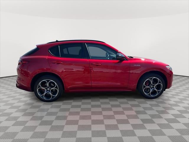 2023 Alfa Romeo Stelvio Veloce