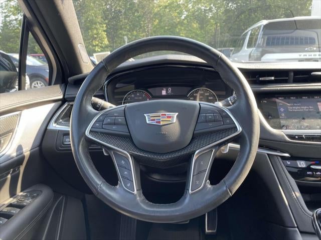 2022 Cadillac XT5 Sport
