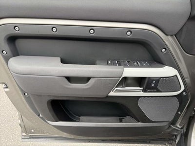 2023 Land Rover Defender S