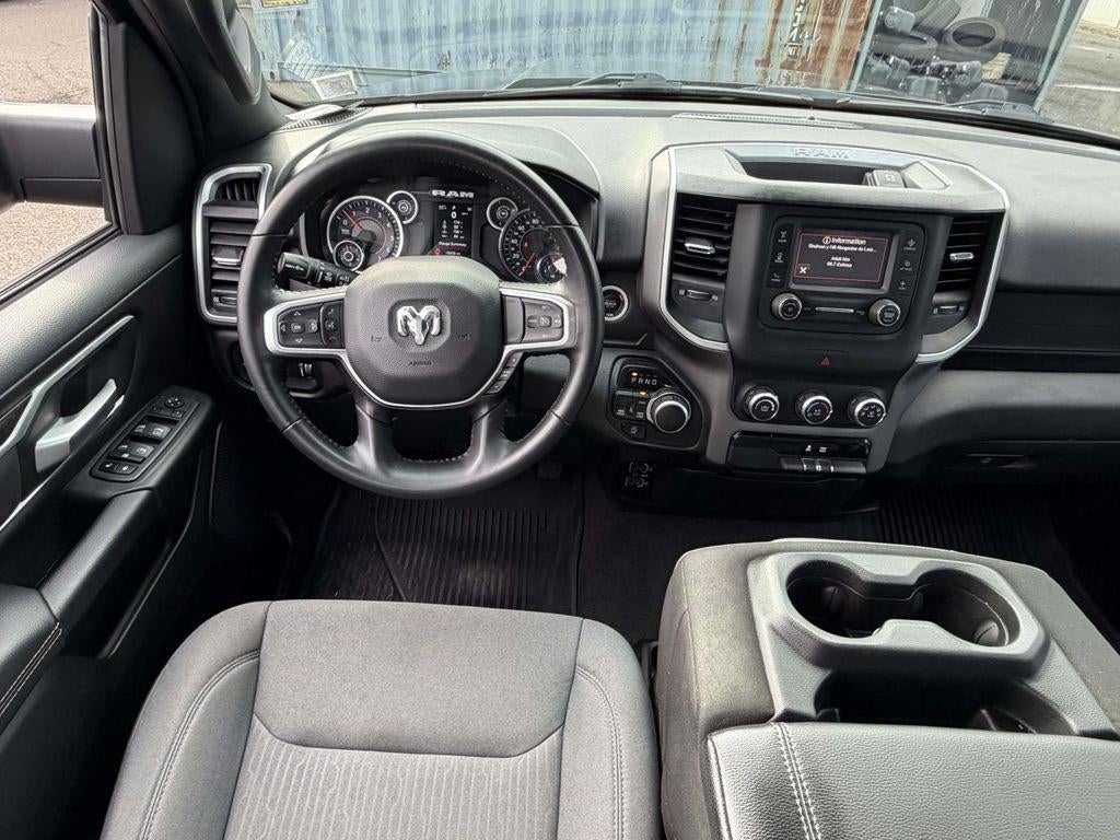 2023 RAM 1500 Big Horn Crew Cab 4x4 64' Box