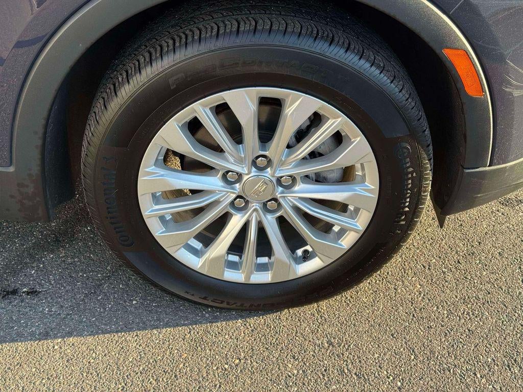 2024 Cadillac XT4 AWD Luxury