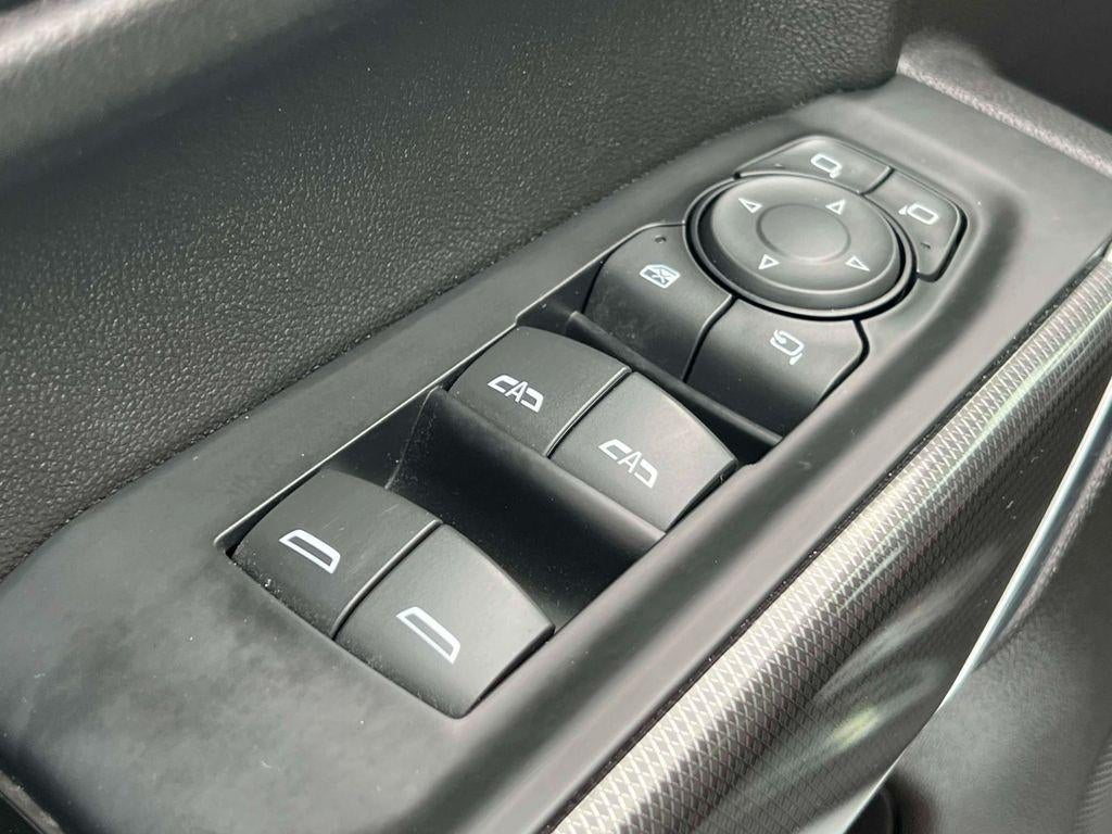 2021 GMC Sierra 1500 4WD Crew Cab Short Box AT4