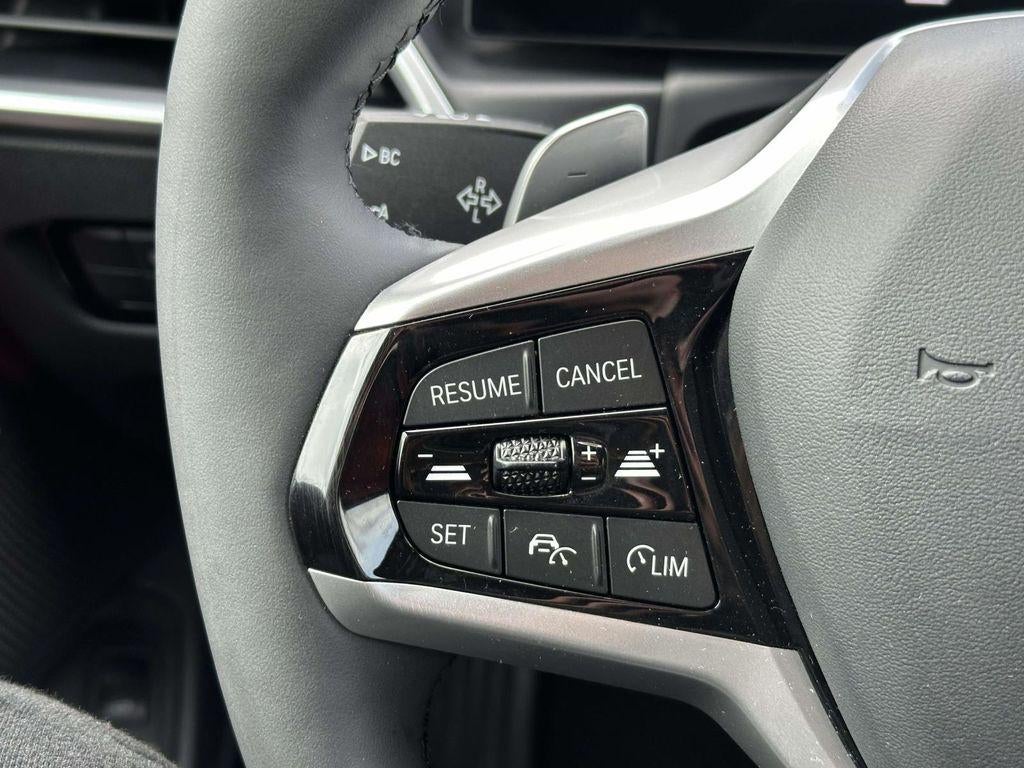 2025 BMW 330i xDrive