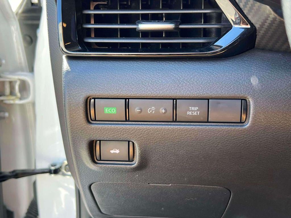 2023 Nissan Sentra SV Xtronic CVT