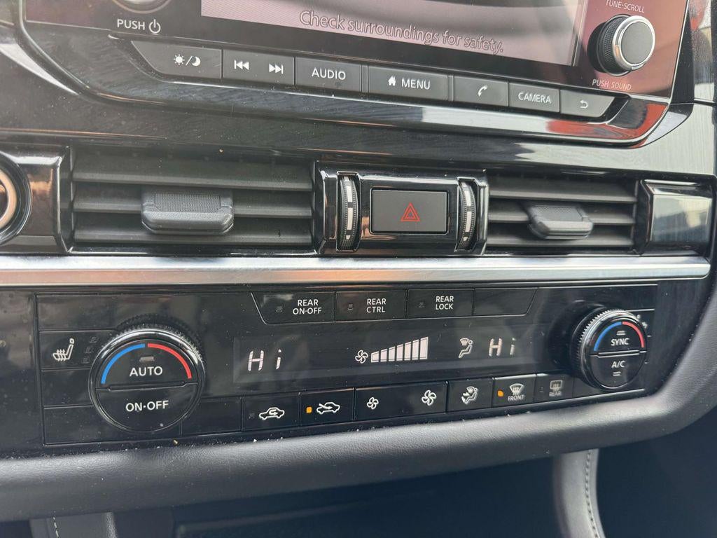 2024 Nissan Pathfinder SV 4WD