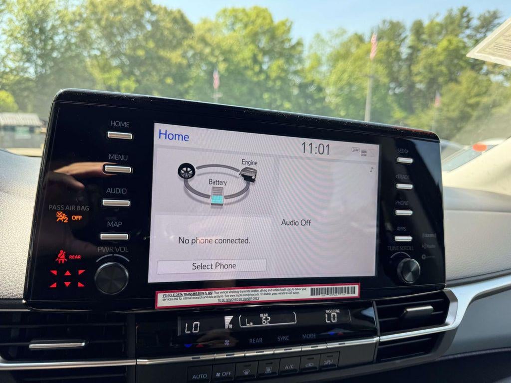 2024 Toyota Sienna LE