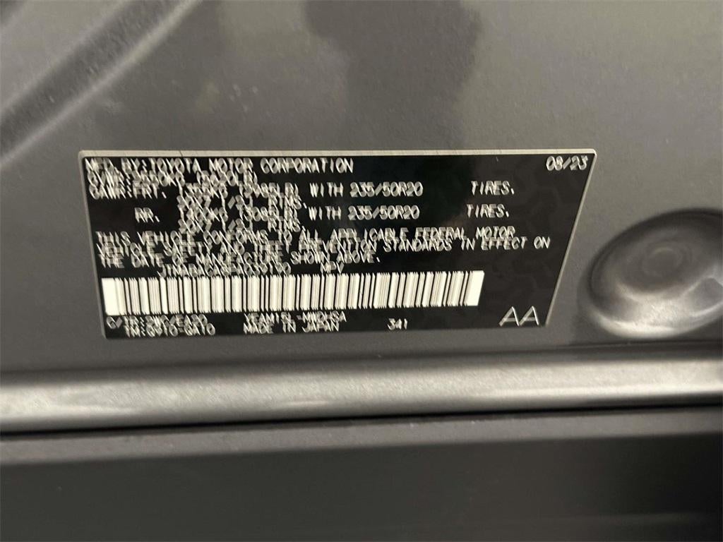 2023 Toyota bZ4X Limited