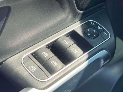 2022 Mercedes-Benz GLB 250 4MATIC®