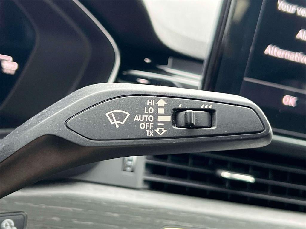 2023 Audi A4 Premium Plus 45 TFSI S line quattro S tronic