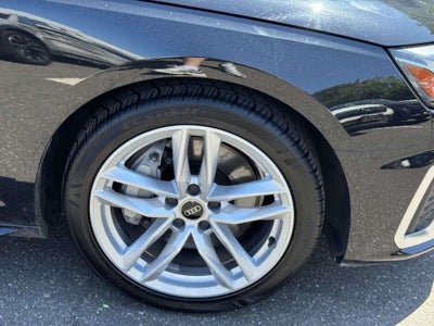 2024 Audi A4 Premium Plus 45 TFSI S line quattro S tronic