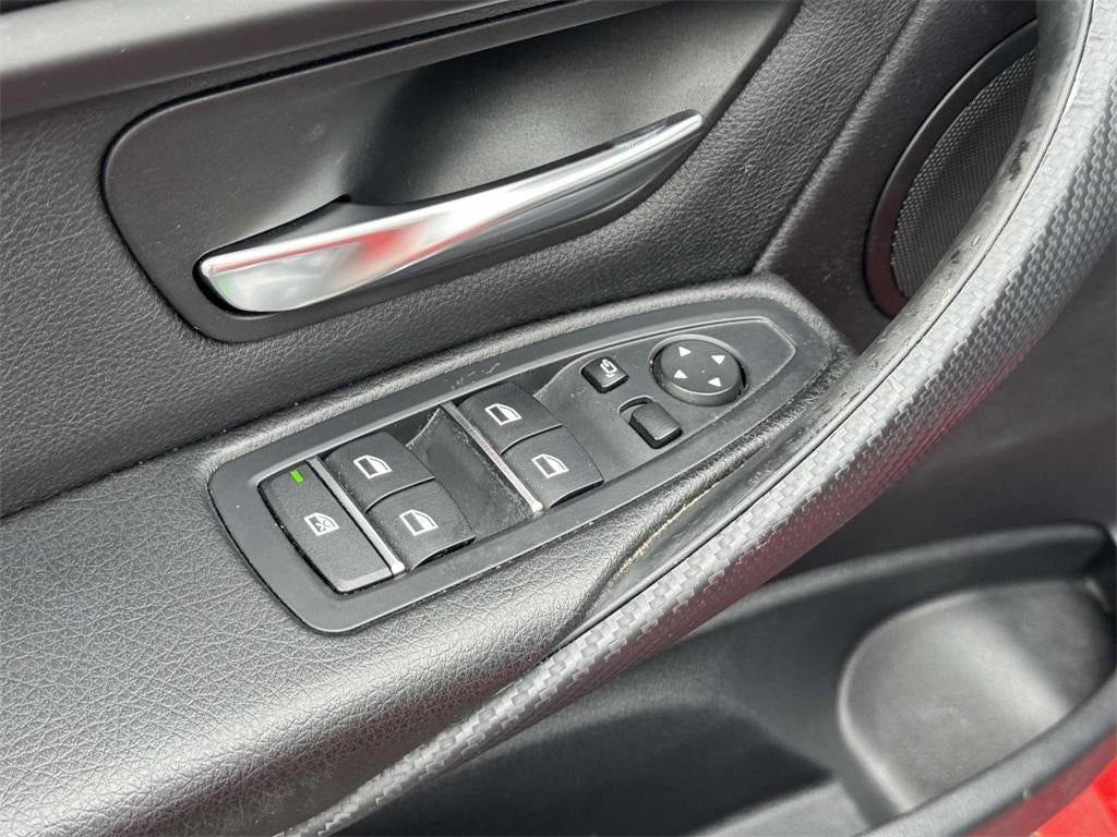 2016 BMW 320i xDrive