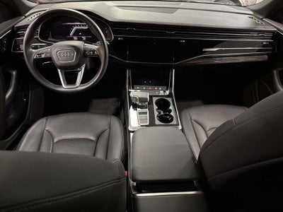 2025 Audi Q8 Premium 55 TFSI quattro
