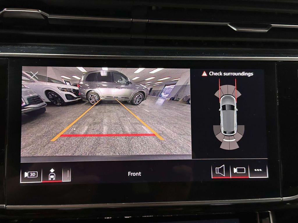 2025 Audi Q8 Premium 55 TFSI quattro