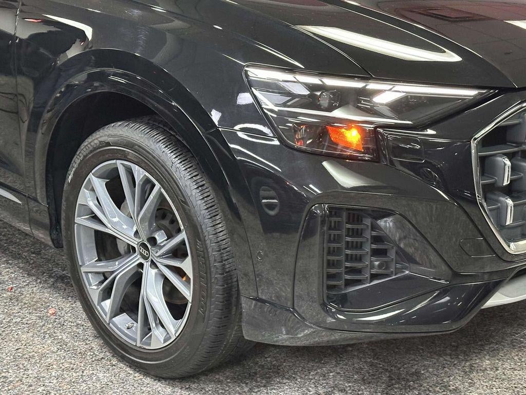 2025 Audi Q8 Premium 55 TFSI quattro