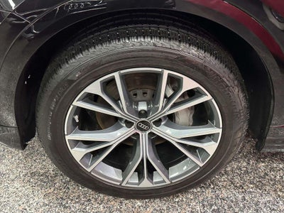 2025 Audi Q8 Premium 55 TFSI quattro