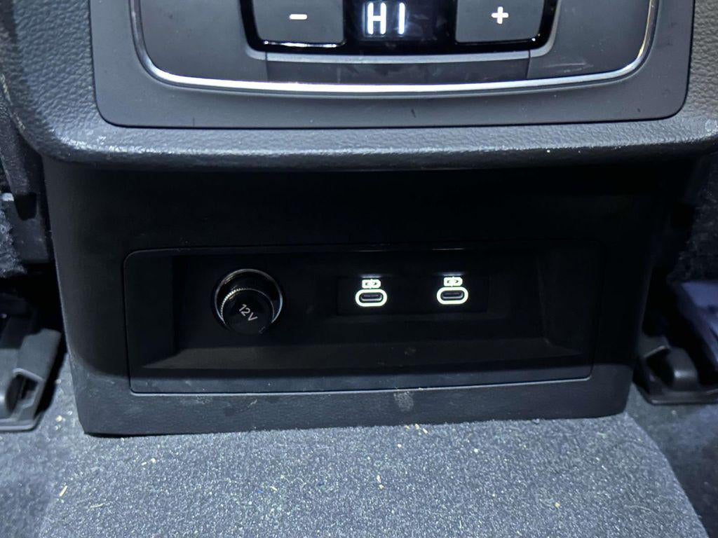 2022 Audi Q8 Premium 55 TFSI quattro Tiptronic