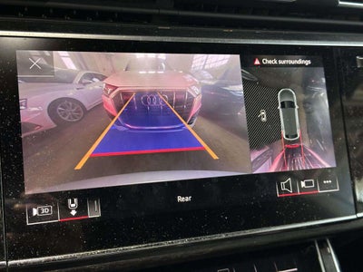 2022 Audi Q8 Premium 55 TFSI quattro Tiptronic