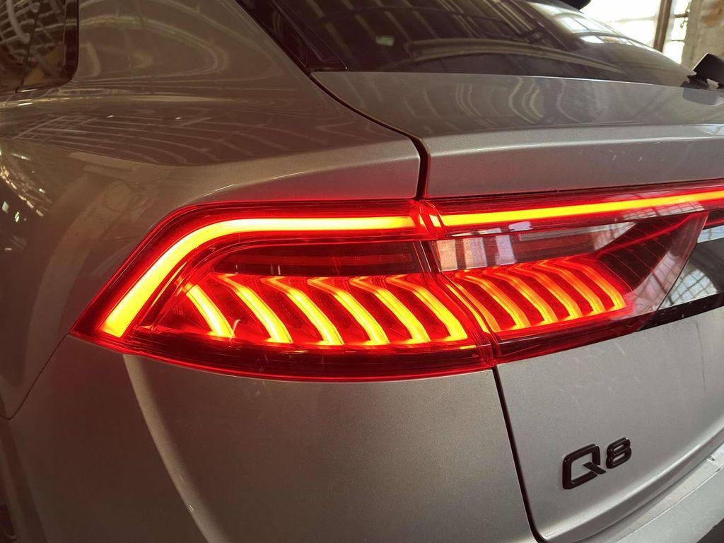 2022 Audi Q8 Premium 55 TFSI quattro Tiptronic