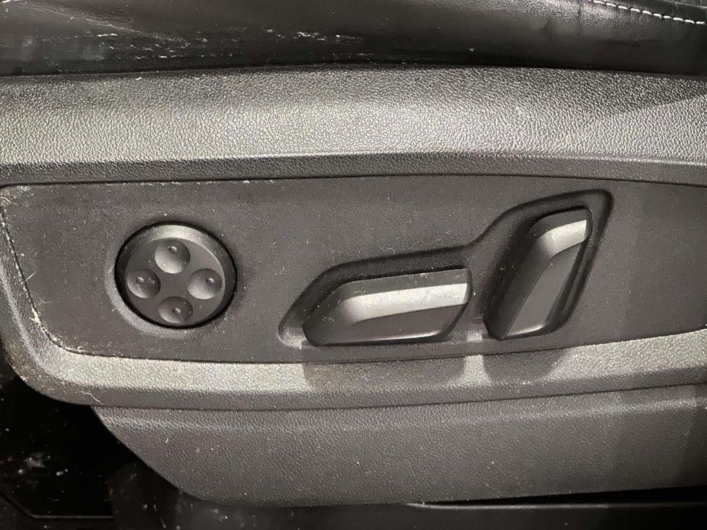 2023 Audi SQ5 Premium Plus TFSI quattro Tiptronic