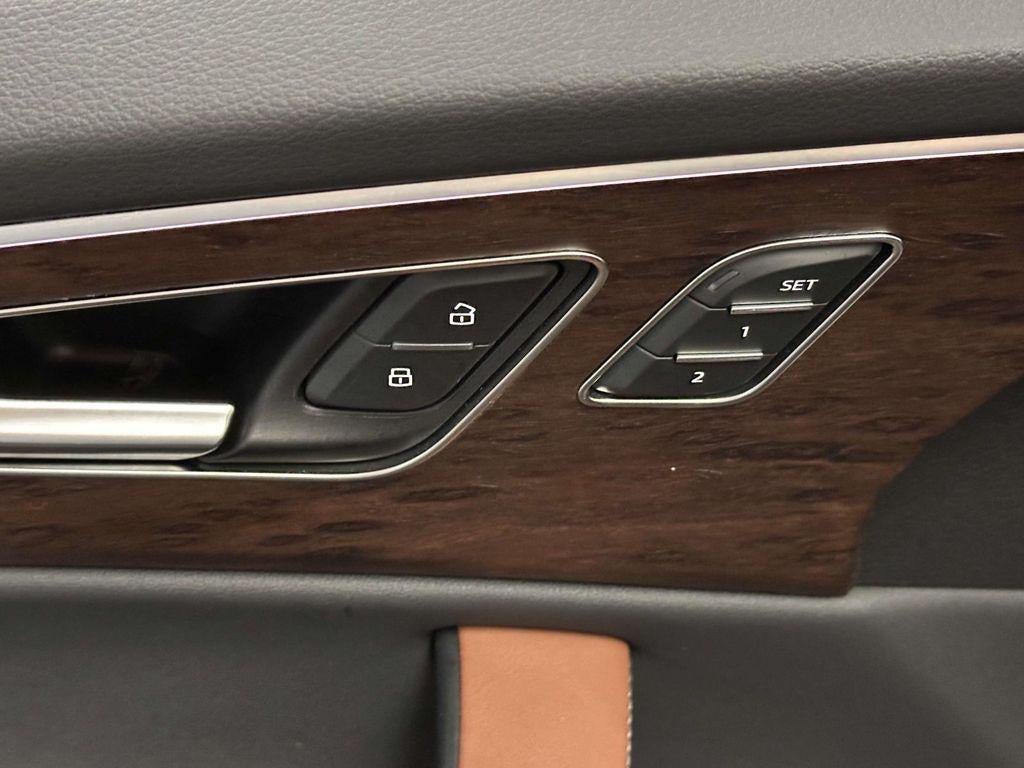 2025 Audi Q8 Premium Plus 55 TFSI quattro