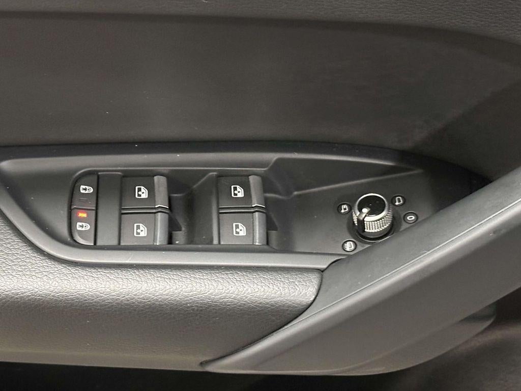 2023 Audi Q5 Premium 45 TFSI S line quattro