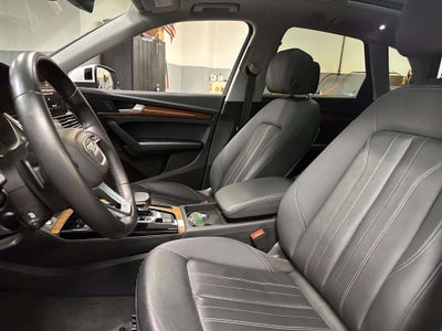 2023 Audi Q5 Premium 45 TFSI S line quattro