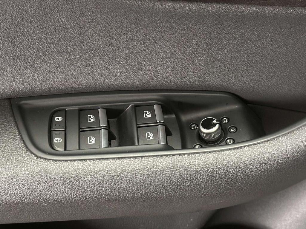 2022 Audi Q7 Premium Plus 55 TFSI quattro Tiptronic