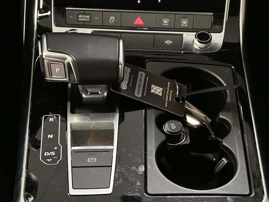 2022 Audi Q7 Premium Plus 55 TFSI quattro Tiptronic