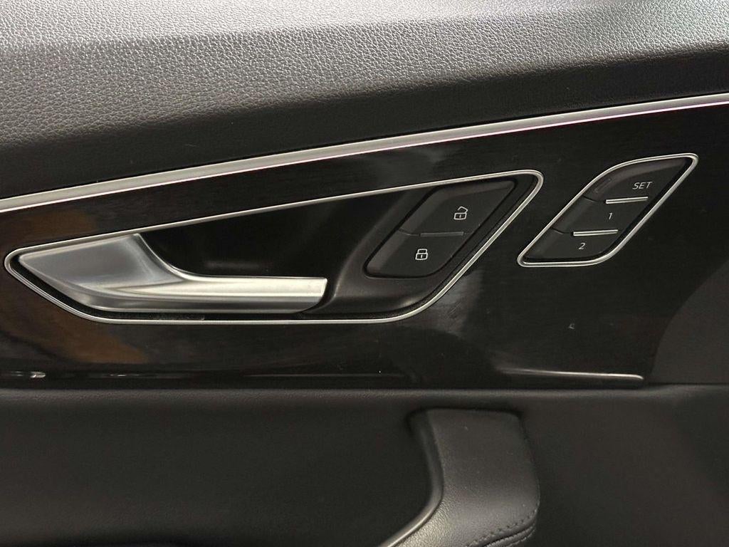 2023 Audi Q7 Premium Plus 55 TFSI quattro Tiptronic