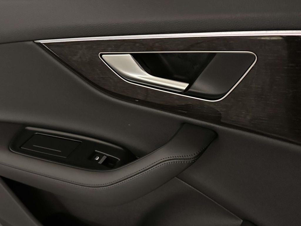 2023 Audi Q7 Premium Plus 55 TFSI quattro Tiptronic