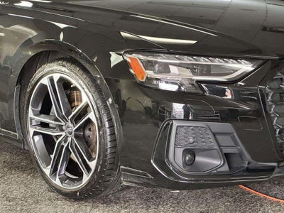 2025 Audi A8 L 55 (Tiptronic)