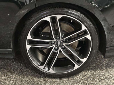 2025 Audi A8 L 55 (Tiptronic)